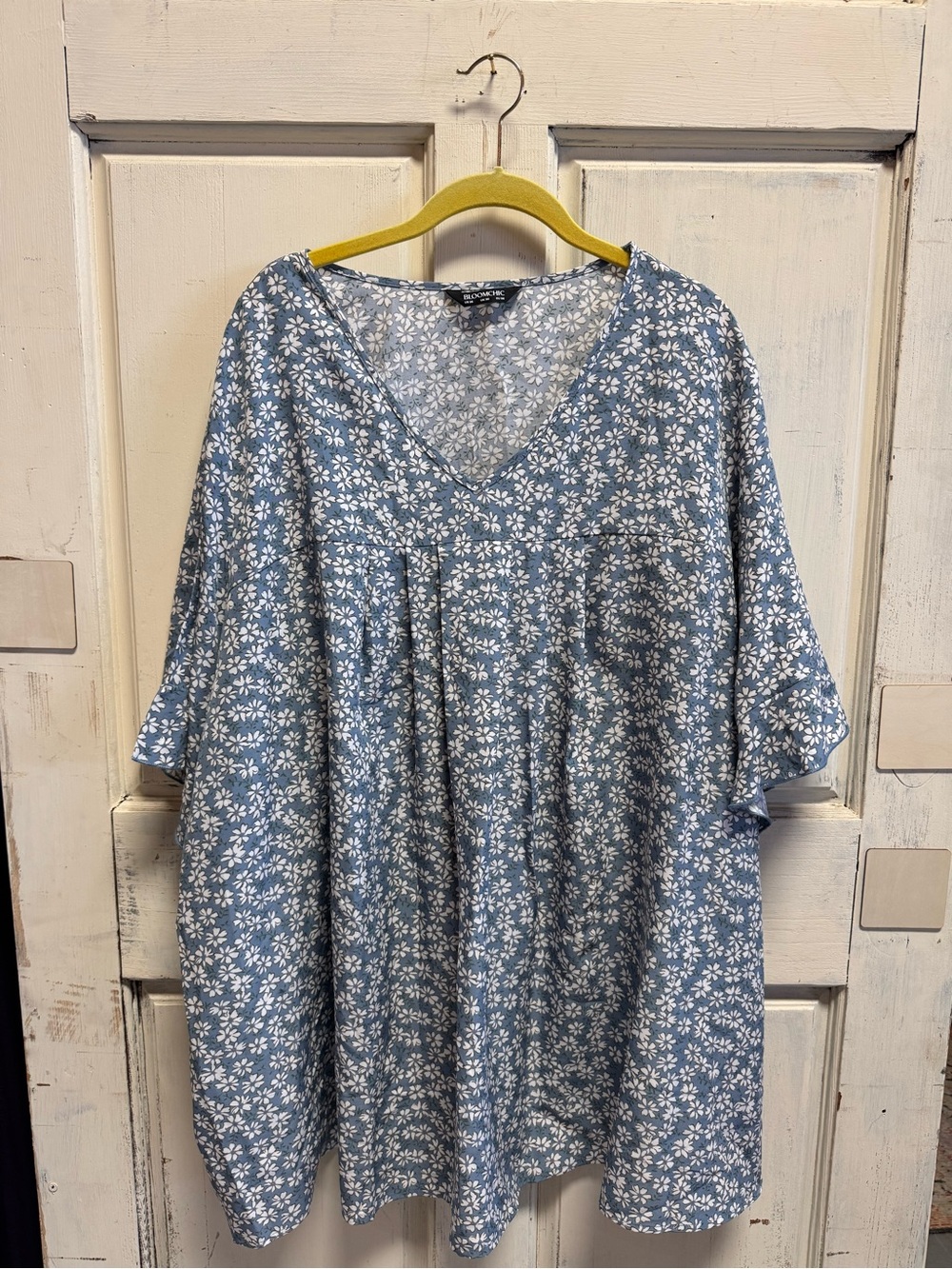 Women's BloomChic Blue Floral Top